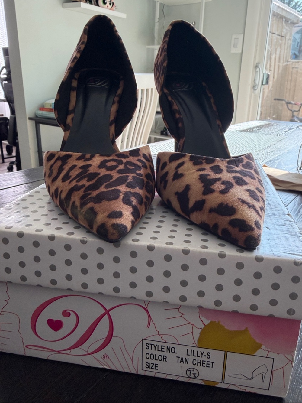Delicious Tan Cheetah Pointed D'Orsay Flats